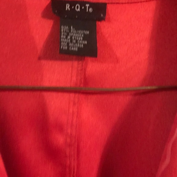 4/$15–RQT JACKET - Picture 3 of 4